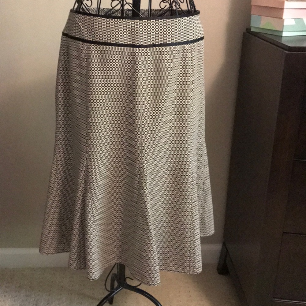 Loft skirt